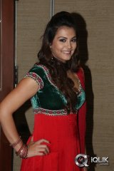 Nazia Hussain at Nee Jathaga Nenundali Movie Audio Lainch